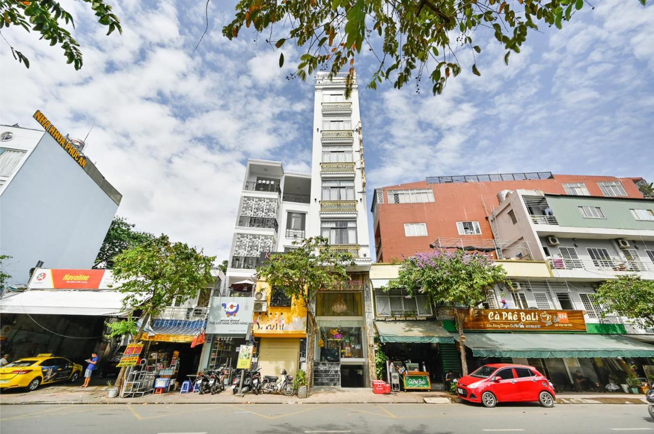 Lotus Airport Hotel Saigon Хошимін Екстер'єр фото