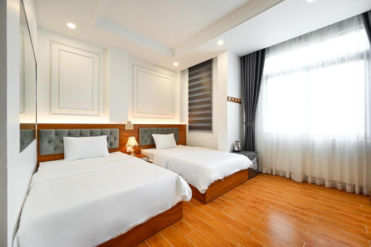 Lotus Airport Hotel Saigon Хошимін Екстер'єр фото