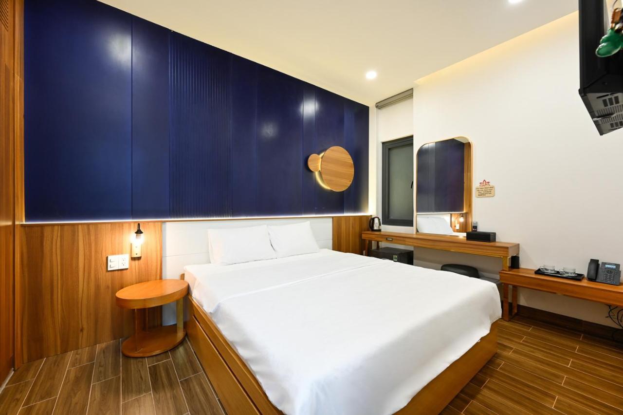 Lotus Airport Hotel Saigon Хошимін Екстер'єр фото